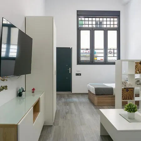 Urban Nook Malaga Apartment Exterior photo